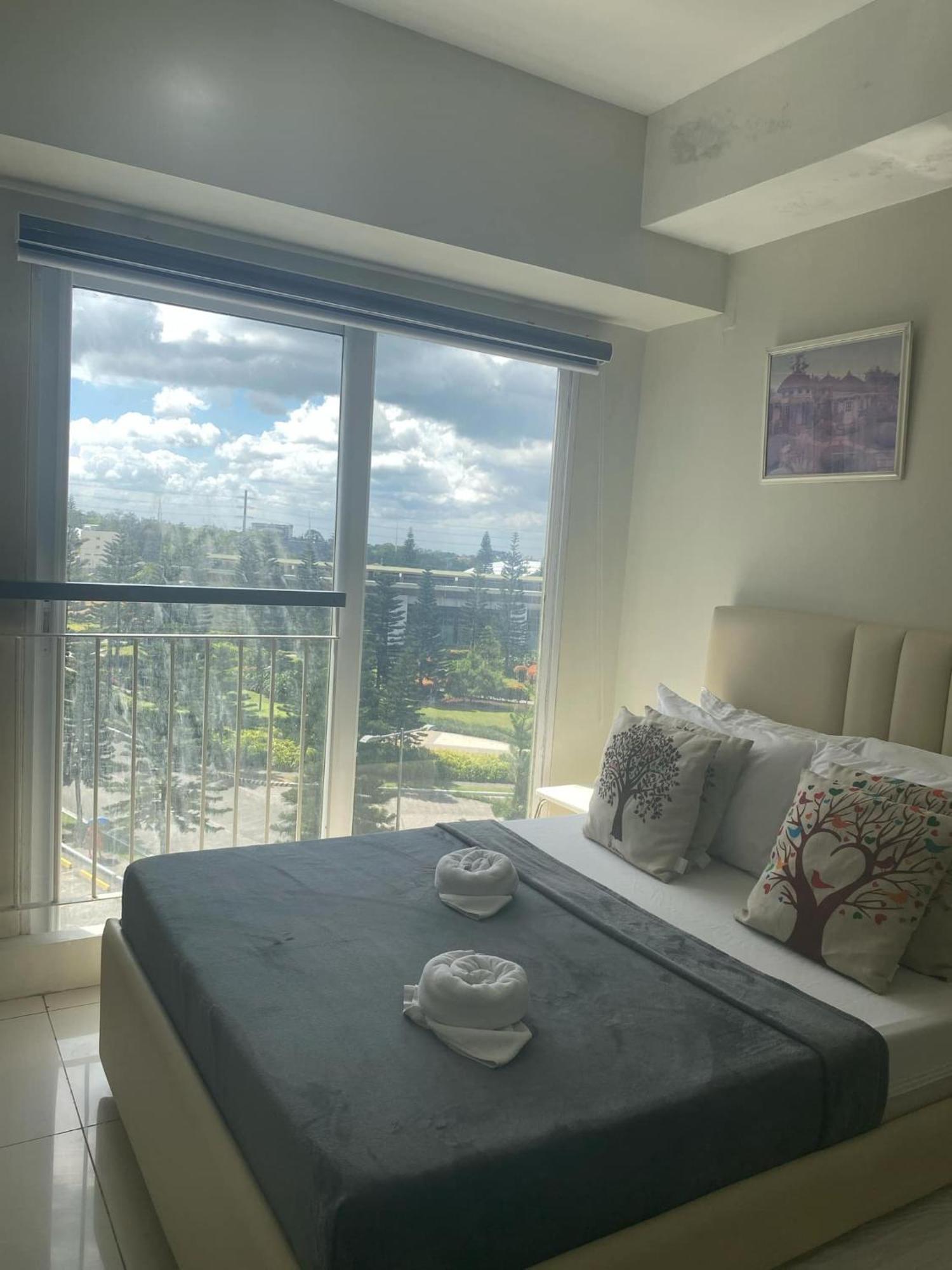 Wind And Sea At Wind Residences Tagaytay City Exterior photo